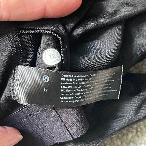 Lululemon Invigorate Training Tank Top Foil
Shapeshifter Foil Black 2021 Everlux - Picture 7 of 8